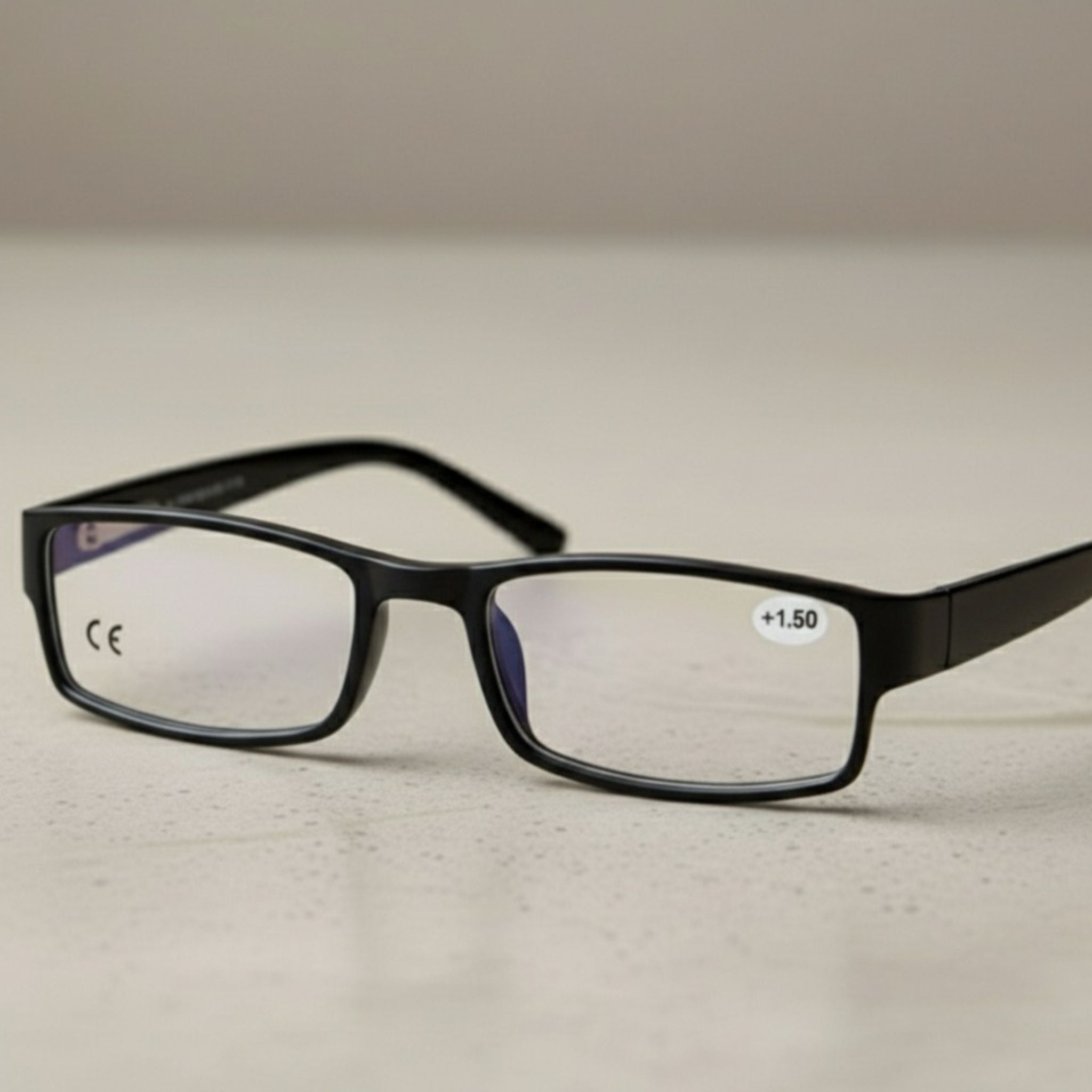 Vidite jasno bez skupih naočala – 1+1 GRATIS, samo 19.90KM!