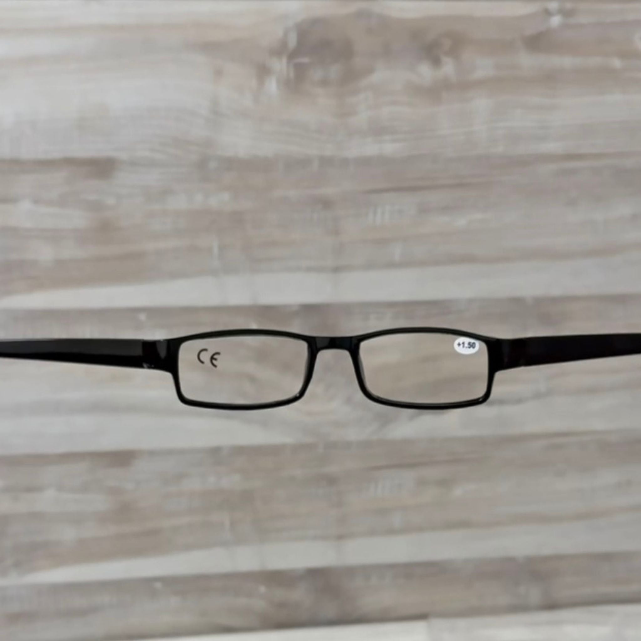 Vidite jasno bez skupih naočala – 1+1 GRATIS, samo 19.90KM!